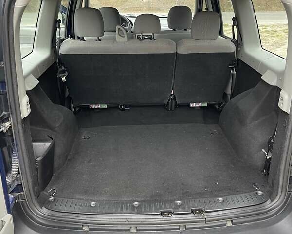 Синій Дачія Logan MCV, об'ємом двигуна 1.6 л та пробігом 185 тис. км за 4850 $, фото 16 на Automoto.ua