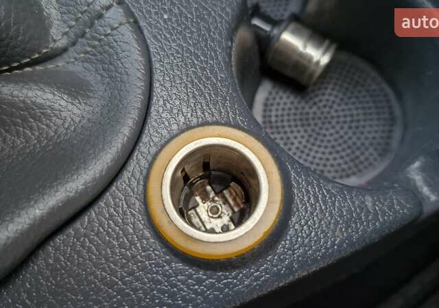 Синій Дачія Logan MCV, об'ємом двигуна 1.6 л та пробігом 150 тис. км за 5850 $, фото 38 на Automoto.ua