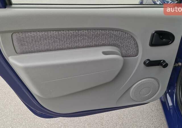 Синій Дачія Logan MCV, об'ємом двигуна 1.6 л та пробігом 150 тис. км за 5850 $, фото 39 на Automoto.ua