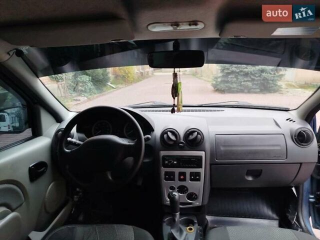 Синій Дачія Logan MCV, об'ємом двигуна 1.6 л та пробігом 196 тис. км за 5500 $, фото 3 на Automoto.ua
