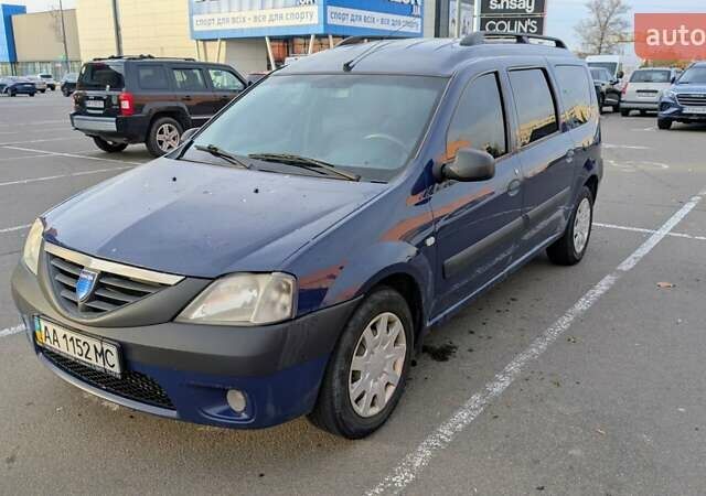 Синий Дачия Logan MCV, объемом двигателя 1.6 л и пробегом 312 тыс. км за 3100 $, фото 11 на Automoto.ua