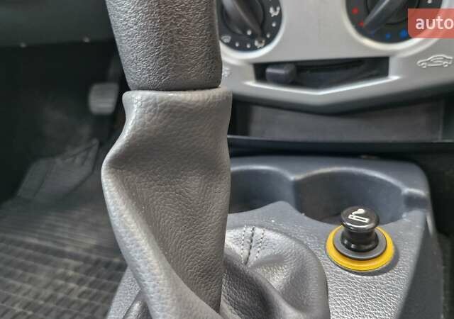 Синій Дачія Logan MCV, об'ємом двигуна 1.6 л та пробігом 150 тис. км за 5850 $, фото 35 на Automoto.ua