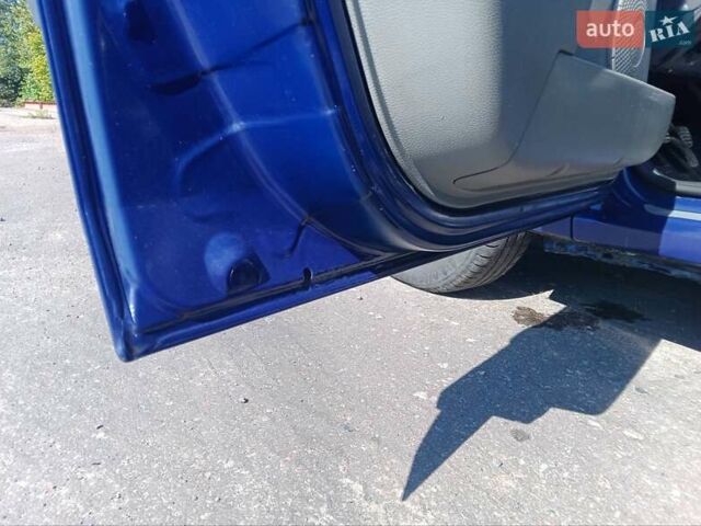 Синий Дачия Logan MCV, объемом двигателя 1.6 л и пробегом 230 тыс. км за 4600 $, фото 14 на Automoto.ua