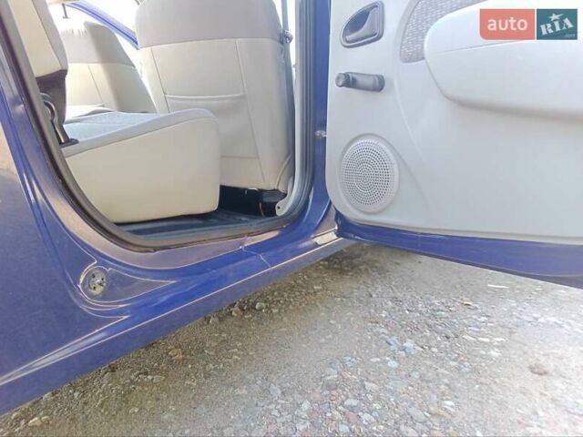 Синий Дачия Logan MCV, объемом двигателя 1.6 л и пробегом 230 тыс. км за 4600 $, фото 21 на Automoto.ua