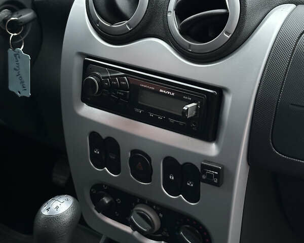 Синий Дачия Logan MCV, объемом двигателя 1.6 л и пробегом 218 тыс. км за 5799 $, фото 25 на Automoto.ua