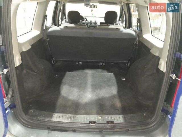 Синий Дачия Logan MCV, объемом двигателя 1.4 л и пробегом 191 тыс. км за 3500 $, фото 6 на Automoto.ua