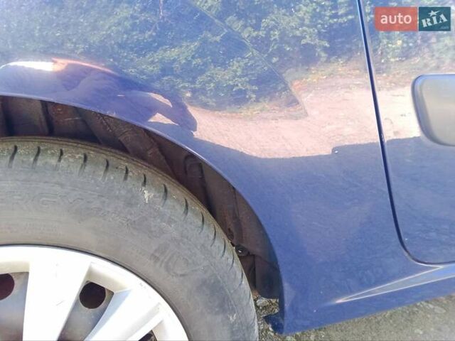 Синий Дачия Logan MCV, объемом двигателя 1.6 л и пробегом 230 тыс. км за 4600 $, фото 4 на Automoto.ua