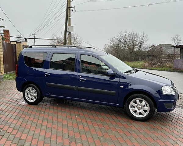 Синий Дачия Logan MCV, объемом двигателя 1.6 л и пробегом 218 тыс. км за 5799 $, фото 8 на Automoto.ua