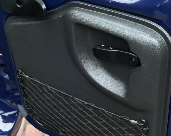 Синий Дачия Logan MCV, объемом двигателя 1.6 л и пробегом 218 тыс. км за 5799 $, фото 33 на Automoto.ua