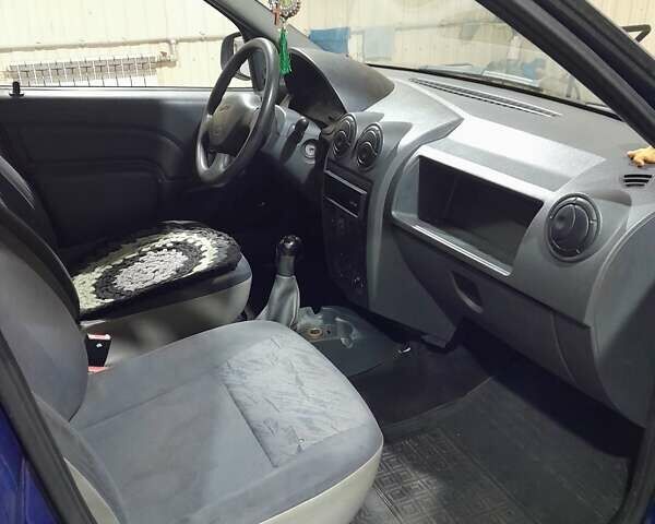 Синий Дачия Logan MCV, объемом двигателя 1.4 л и пробегом 191 тыс. км за 3500 $, фото 10 на Automoto.ua