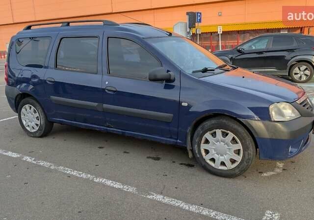 Синий Дачия Logan MCV, объемом двигателя 1.6 л и пробегом 312 тыс. км за 3100 $, фото 1 на Automoto.ua
