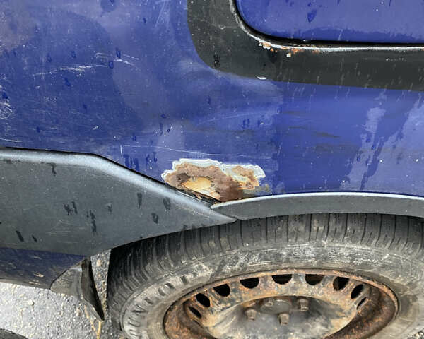 Синий Дачия Logan MCV, объемом двигателя 1.6 л и пробегом 280 тыс. км за 2500 $, фото 3 на Automoto.ua