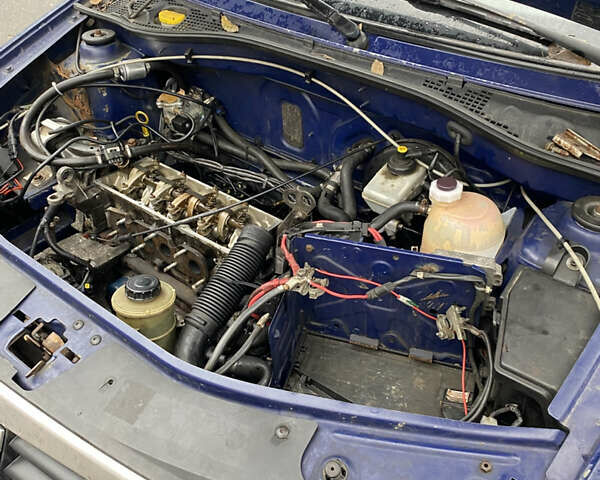 Синий Дачия Logan MCV, объемом двигателя 1.6 л и пробегом 280 тыс. км за 2500 $, фото 10 на Automoto.ua