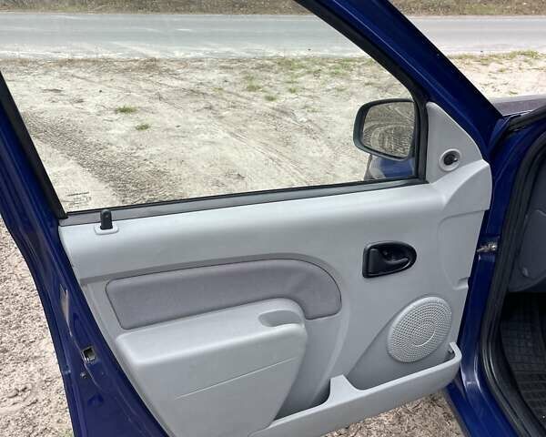 Синій Дачія Logan MCV, об'ємом двигуна 1.6 л та пробігом 185 тис. км за 4850 $, фото 11 на Automoto.ua