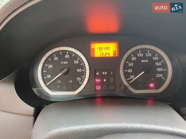 Синій Дачія Logan MCV, об'ємом двигуна 1.6 л та пробігом 196 тис. км за 5500 $, фото 18 на Automoto.ua