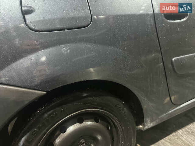 Синій Дачія Logan MCV, об'ємом двигуна 1.6 л та пробігом 333 тис. км за 3000 $, фото 5 на Automoto.ua