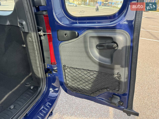 Синій Дачія Logan MCV, об'ємом двигуна 1.6 л та пробігом 198 тис. км за 6350 $, фото 67 на Automoto.ua