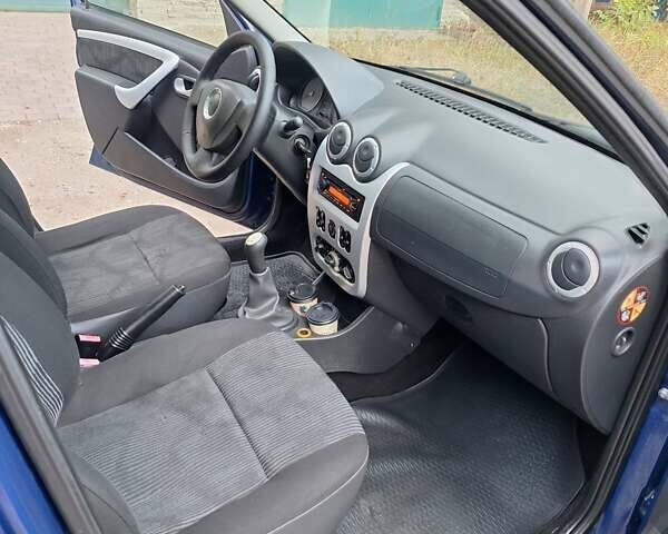 Синий Дачия Logan MCV, объемом двигателя 1.6 л и пробегом 160 тыс. км за 6300 $, фото 10 на Automoto.ua