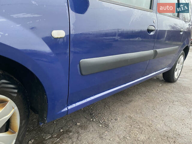 Синій Дачія Logan MCV, об'ємом двигуна 1.4 л та пробігом 203 тис. км за 4650 $, фото 2 на Automoto.ua