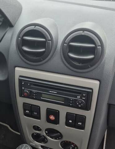 Синій Дачія Logan MCV, об'ємом двигуна 1.6 л та пробігом 180 тис. км за 5490 $, фото 16 на Automoto.ua