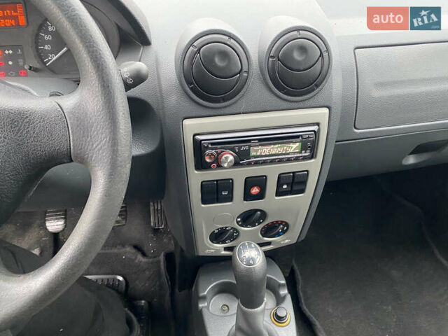 Синій Дачія Logan MCV, об'ємом двигуна 1.4 л та пробігом 203 тис. км за 4650 $, фото 20 на Automoto.ua