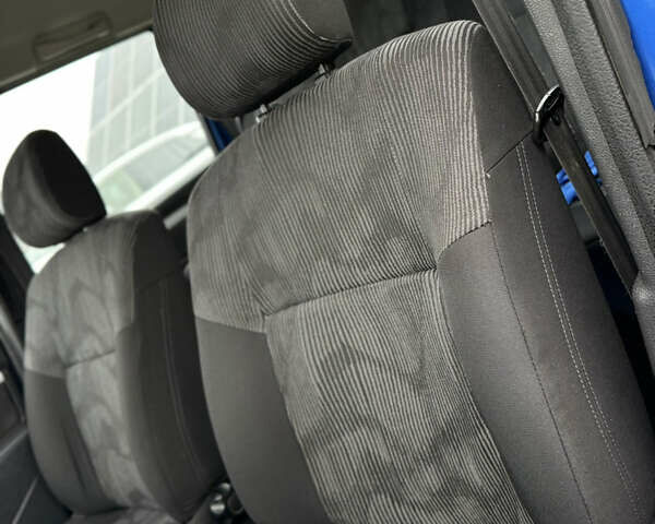 Синий Дачия Logan MCV, объемом двигателя 1.6 л и пробегом 200 тыс. км за 6400 $, фото 50 на Automoto.ua