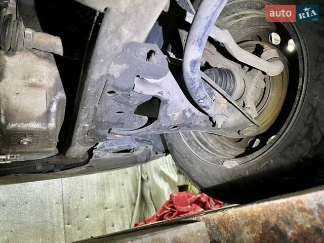 Синий Дачия Logan MCV, объемом двигателя 1.6 л и пробегом 190 тыс. км за 6300 $, фото 189 на Automoto.ua