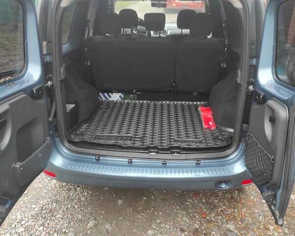 Синий Дачия Logan MCV, объемом двигателя 1.6 л и пробегом 199 тыс. км за 6500 $, фото 4 на Automoto.ua