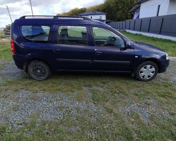 Дачия Logan MCV 2010 в Хмельницком на Automoto.ua Синий Дачия Logan MCV, объемом двигателя 1.6 л и пробегом 148 тыс. км за 5500 $, фото 4 на Automoto.ua