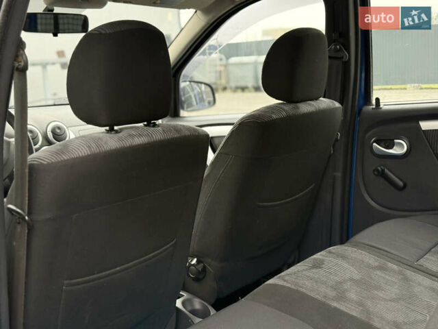 Синий Дачия Logan MCV, объемом двигателя 1.6 л и пробегом 200 тыс. км за 6400 $, фото 68 на Automoto.ua