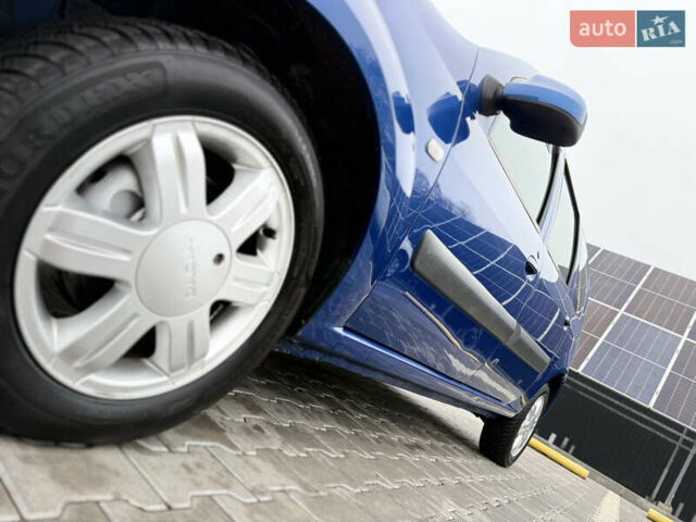 Синий Дачия Logan MCV, объемом двигателя 1.6 л и пробегом 200 тыс. км за 6400 $, фото 19 на Automoto.ua