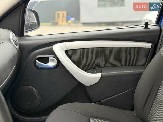 Синий Дачия Logan MCV, объемом двигателя 1.6 л и пробегом 200 тыс. км за 6400 $, фото 53 на Automoto.ua