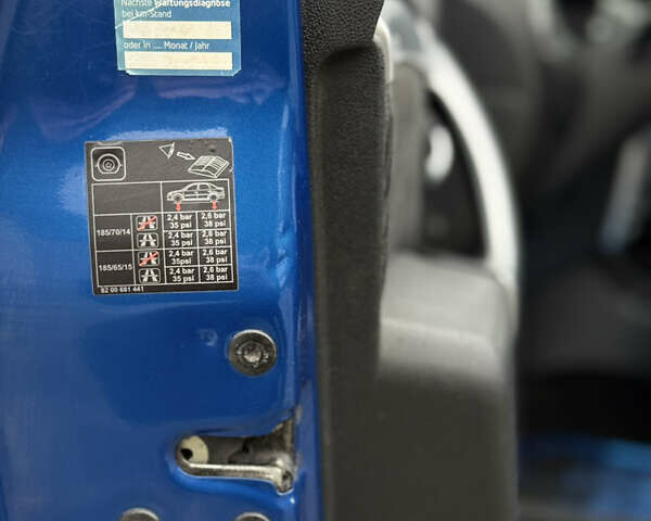 Синий Дачия Logan MCV, объемом двигателя 1.6 л и пробегом 200 тыс. км за 6400 $, фото 64 на Automoto.ua