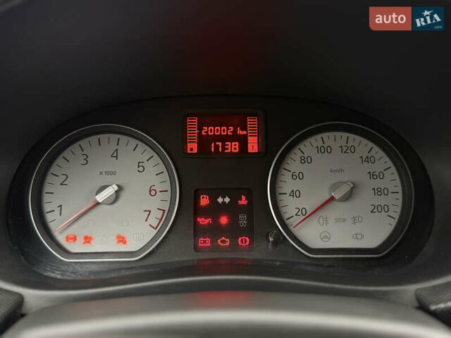 Синий Дачия Logan MCV, объемом двигателя 1.6 л и пробегом 200 тыс. км за 6400 $, фото 117 на Automoto.ua