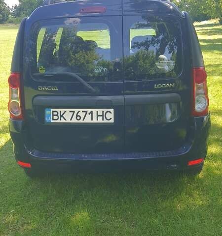 Синий Дачия Logan MCV, объемом двигателя 1.6 л и пробегом 246 тыс. км за 5750 $, фото 10 на Automoto.ua