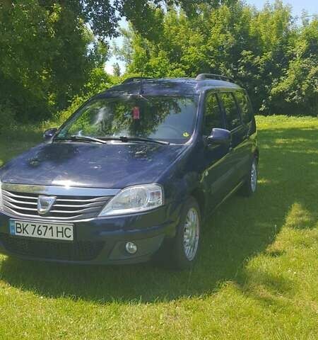 Дачия Logan MCV 2011 в Ровно на Automoto.ua Синий Дачия Logan MCV, объемом двигателя 1.6 л и пробегом 245 тыс. км за 5750 $, фото 7 на Automoto.ua