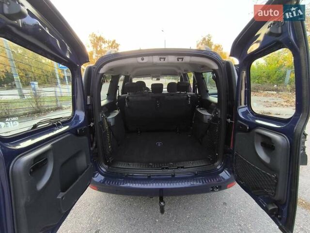 Синий Дачия Logan MCV, объемом двигателя 1.5 л и пробегом 211 тыс. км за 6700 $, фото 27 на Automoto.ua