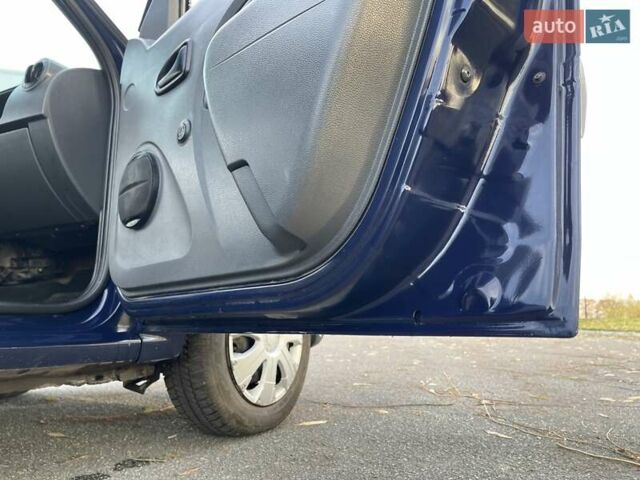 Синій Дачія Logan MCV, об'ємом двигуна 1.6 л та пробігом 215 тис. км за 5100 $, фото 20 на Automoto.ua