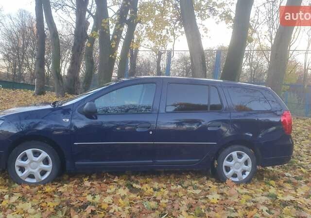 Синий Дачия Logan MCV, объемом двигателя 1.2 л и пробегом 215 тыс. км за 5500 $, фото 5 на Automoto.ua