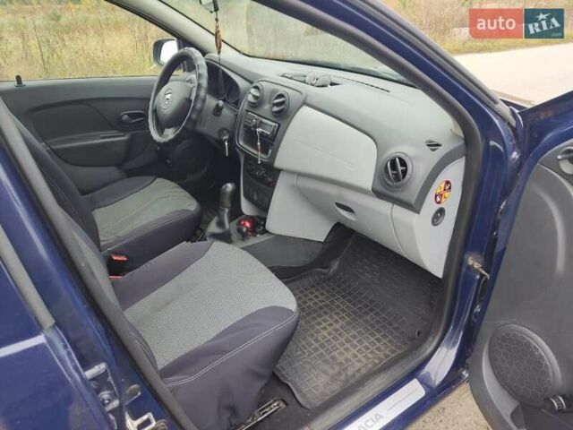 Синій Дачія Logan MCV, об'ємом двигуна 1.15 л та пробігом 155 тис. км за 4600 $, фото 4 на Automoto.ua
