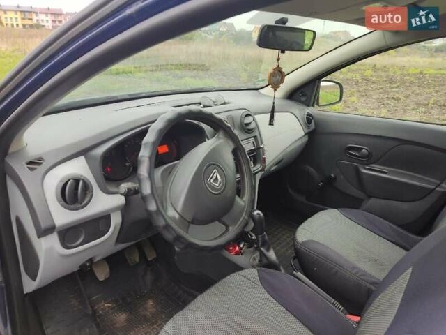 Синій Дачія Logan MCV, об'ємом двигуна 1.15 л та пробігом 155 тис. км за 4600 $, фото 3 на Automoto.ua