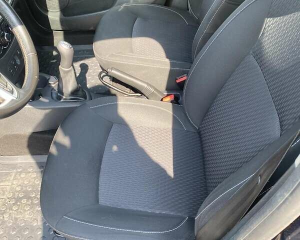 Синий Дачия Logan MCV, объемом двигателя 1.5 л и пробегом 180 тыс. км за 8700 $, фото 17 на Automoto.ua