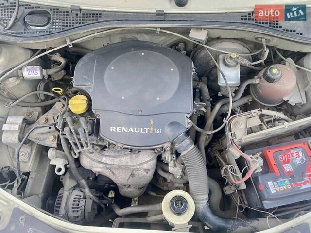 Зелений Дачія Logan MCV, об'ємом двигуна 1.6 л та пробігом 294 тис. км за 4700 $, фото 16 на Automoto.ua