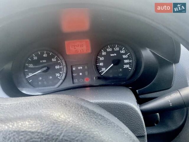 Зелений Дачія Logan MCV, об'ємом двигуна 1.6 л та пробігом 294 тис. км за 4700 $, фото 10 на Automoto.ua