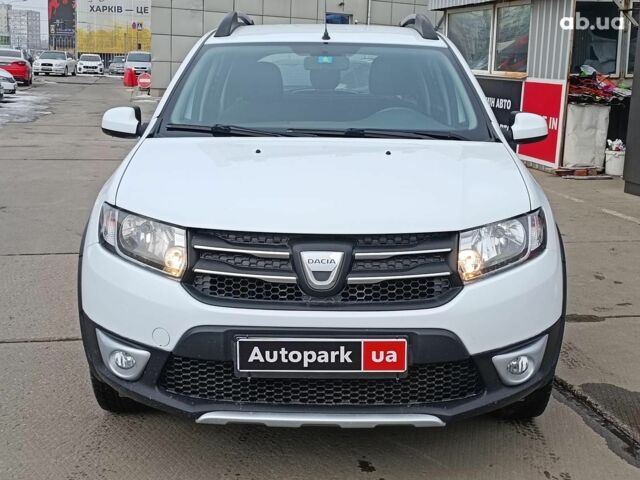 Белый Дачия Sandero StepWay, объемом двигателя 0.9 л и пробегом 191 тыс. км за 7490 $, фото 1 на Automoto.ua