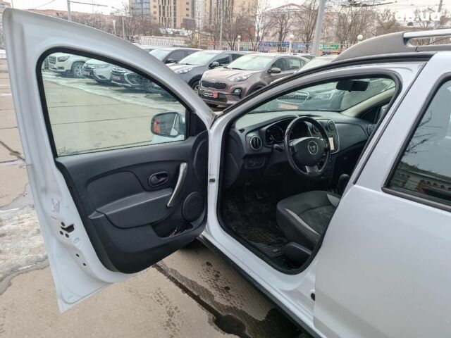 Белый Дачия Sandero StepWay, объемом двигателя 0.9 л и пробегом 191 тыс. км за 7490 $, фото 13 на Automoto.ua