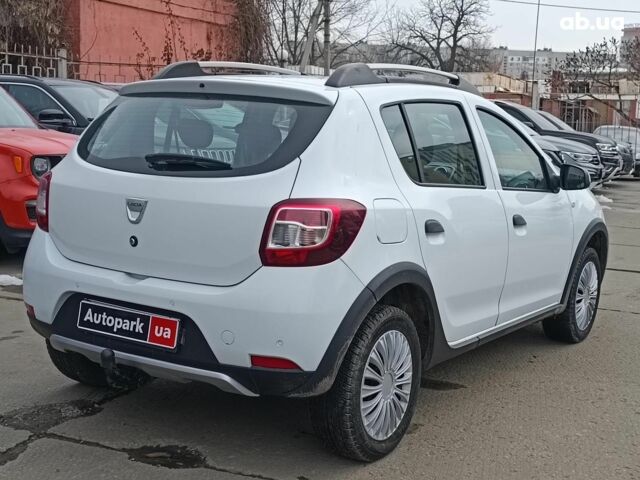 Белый Дачия Sandero StepWay, объемом двигателя 0.9 л и пробегом 191 тыс. км за 7490 $, фото 9 на Automoto.ua