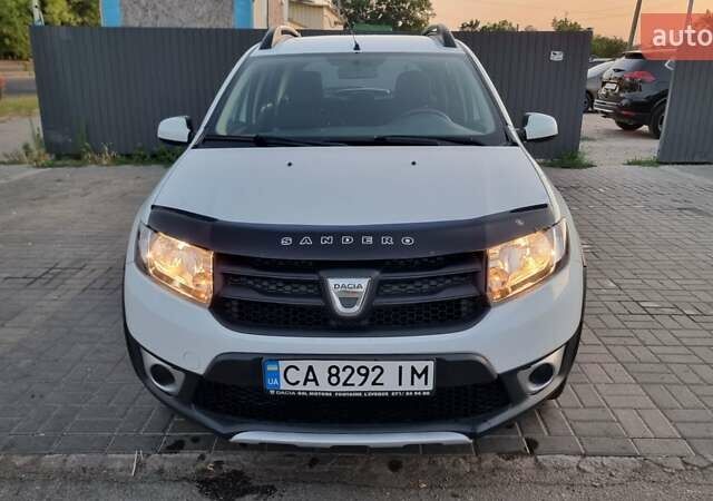 Білий Дачія Sandero StepWay, об'ємом двигуна 1.46 л та пробігом 193 тис. км за 8700 $, фото 17 на Automoto.ua