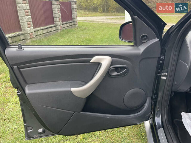 Дачия Sandero StepWay 2009 в Дубно на Automoto.ua Черный Дачия Sandero StepWay, объемом двигателя 1.6 л и пробегом 221 тыс. км за 6500 $, фото 8 на Automoto.ua