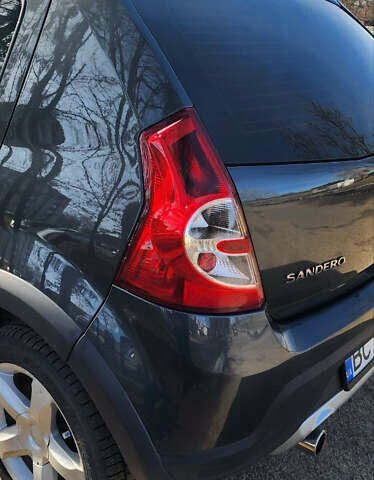 Дачия Sandero StepWay 2011 в Стрые на Automoto.ua Черный Дачия Sandero StepWay, объемом двигателя 1.6 л и пробегом 131 тыс. км за 6990 $, фото 25 на Automoto.ua